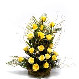 Online Flower Delivery-Basket Bouquet 8