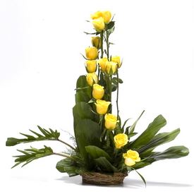 Online Flower Delivery-Basket Bouquet 13